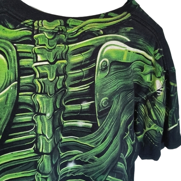 Vtg Liquid Blue 1998 | Green Terminator Skull Bone | Travis Scott | 90's vintage - Picture 4 of 14